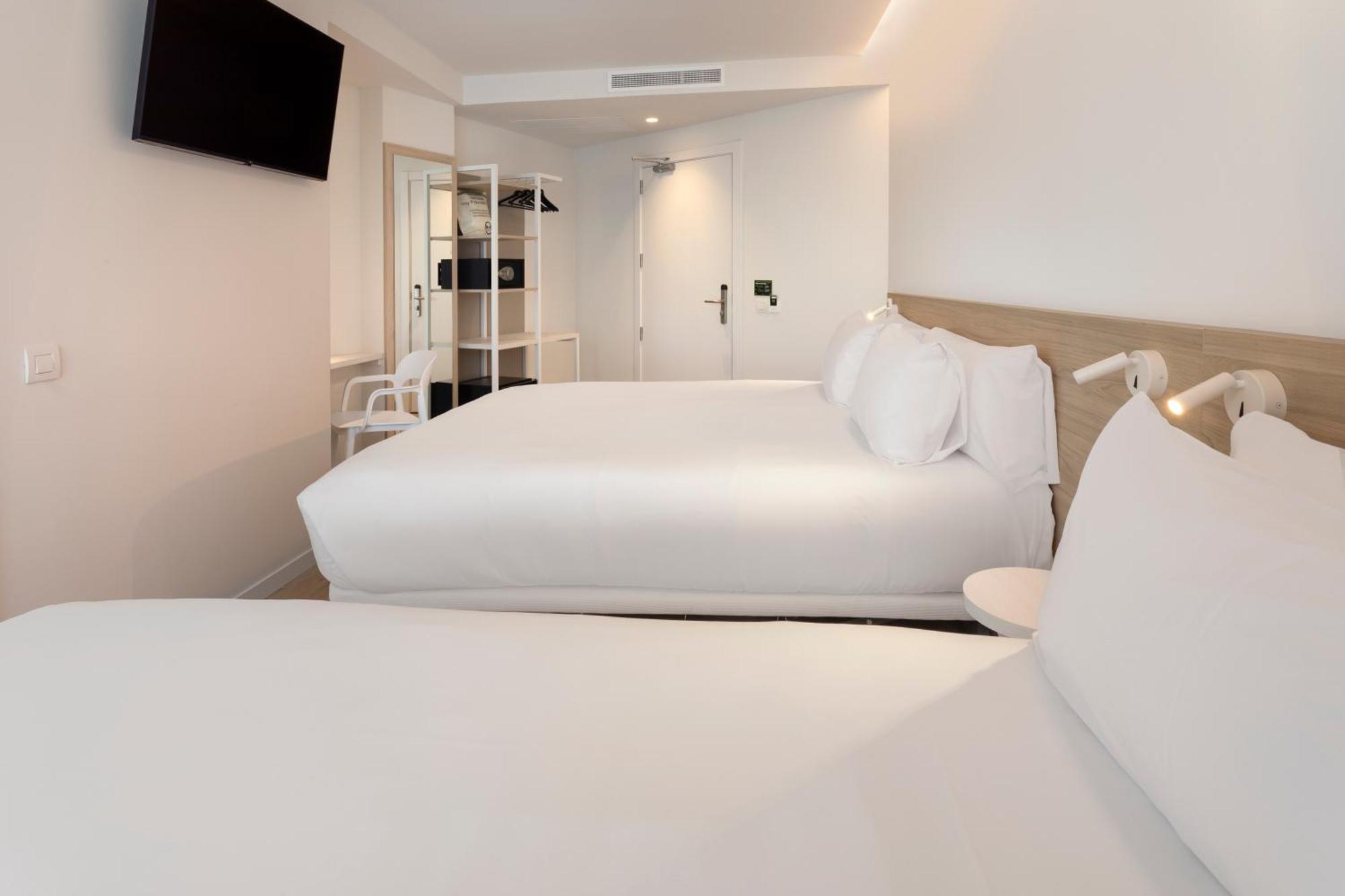 B&B Hotel Alicante Centro ภายนอก รูปภาพ