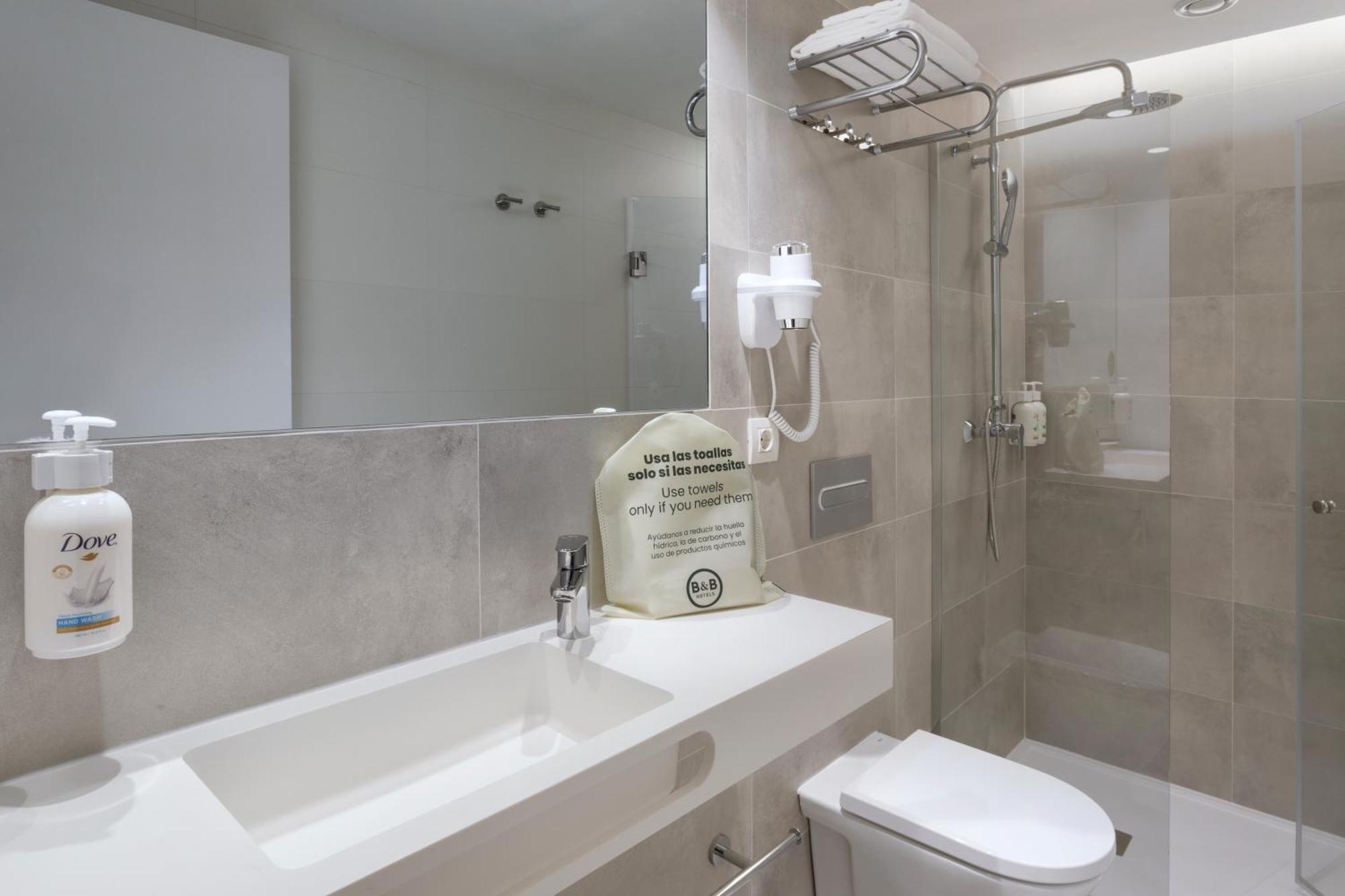 B&B Hotel Alicante Centro ภายนอก รูปภาพ