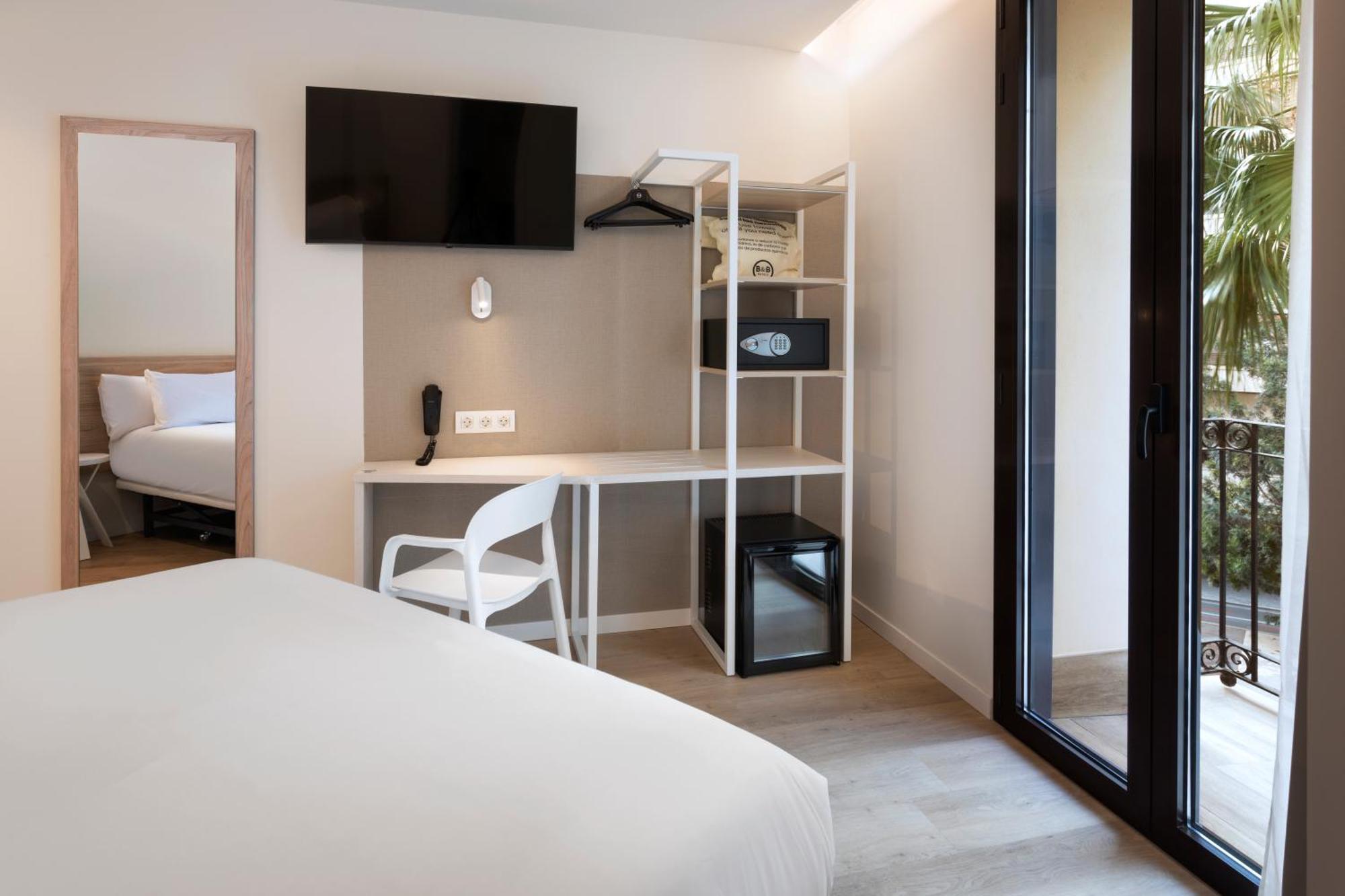 B&B Hotel Alicante Centro ภายนอก รูปภาพ