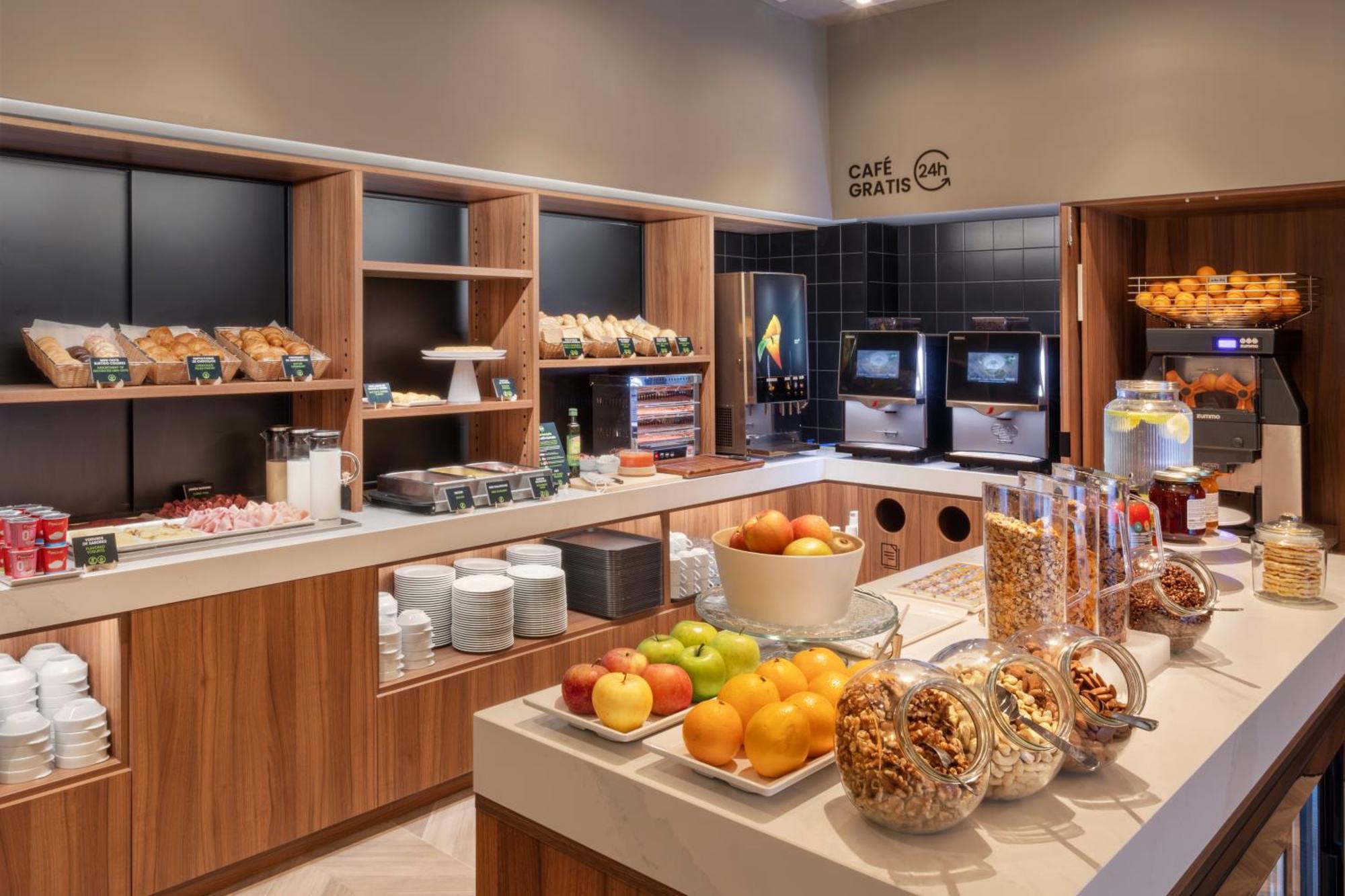 B&B Hotel Alicante Centro ภายนอก รูปภาพ